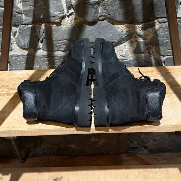 Louis Vuitton 2019 Black Nubuck Monogram Eclipse Chain Hiking Boots - Picture 10 of 12
